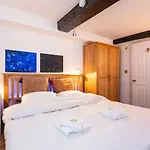 Flat 8 Bishophill Stunning 1-bed Flat Within York's Walls - Pass The Keys Lejlighed